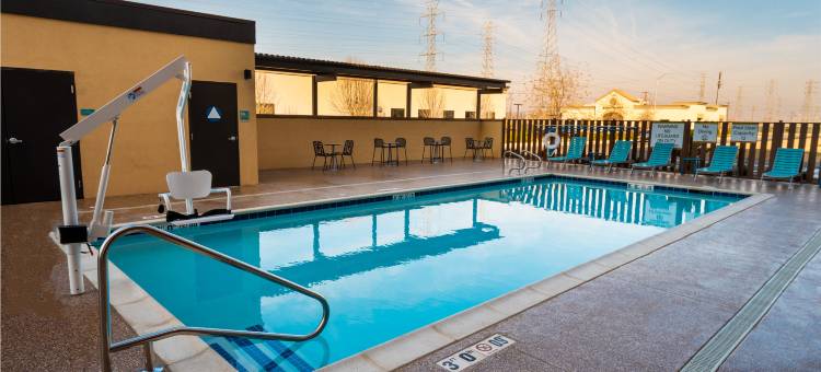 贝克斯菲尔德希尔顿惠庭酒店(Home2 Suites by Hilton-Bakersfield)图片