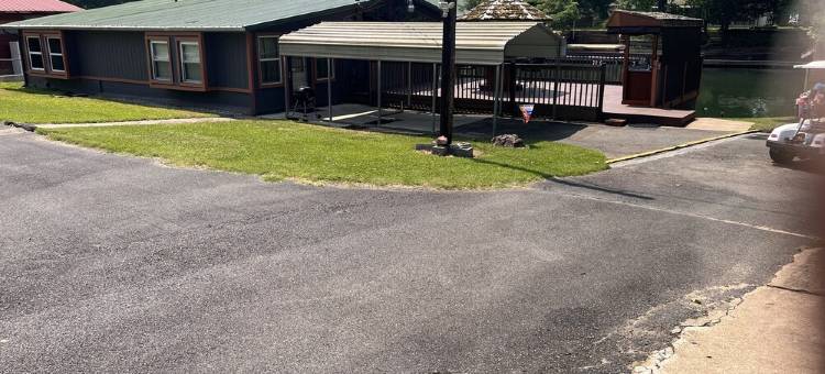 The Cozy Cottage Lake Hamilton ~ Couples Retreat ~ Now Booking for Spring Break图片