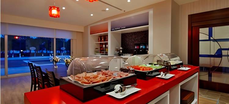 亨伯赛德机场希尔顿欢朋酒店(Hampton by Hilton Humberside Airport)图片