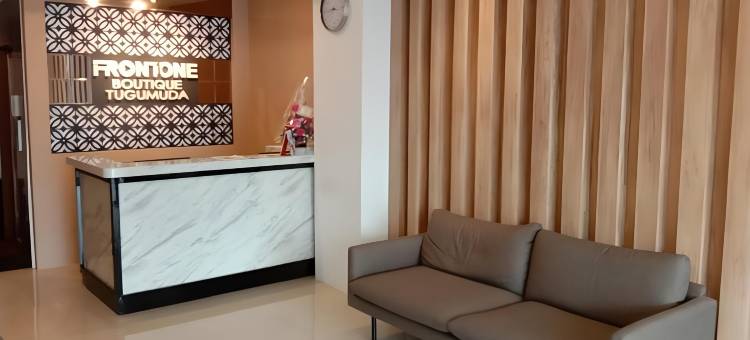 三宝垄图古穆达前一精品酒店(Front One Boutique Tugu Muda Semarang)图片