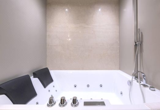 Heart Milan Apartments - Duomo DistrictHotel Overview