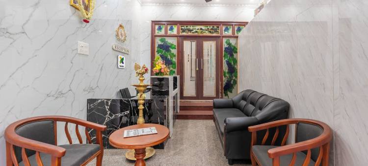 Treebo皇家广场，距离海滨海滩700米(Treebo Royal Plaza,700 MTS from Promenade Beach)图片