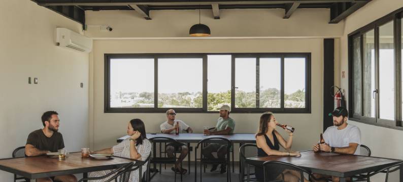 卡莱塔旅舍屋顶泳池酒店(Caleta Hostel)图片