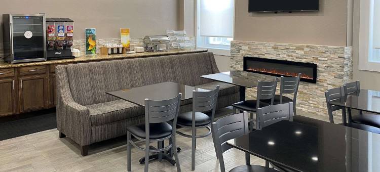 堪萨斯市中心凯艺套房酒店(Quality Inn & Suites Kansas City Downtown)图片