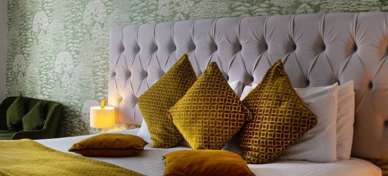 经典英国哈特雷庄园酒店(Cbh Hatherley Manor Hotel)图片