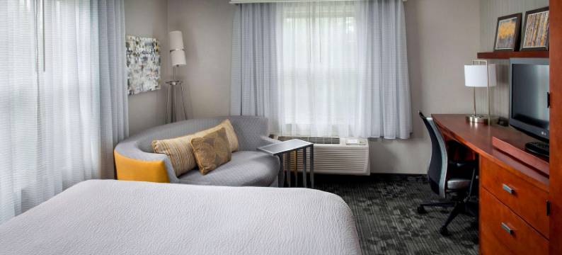 伊顿敦蒂顿瀑布索尼斯塔精选酒店(Sonesta Select Tinton Falls Eatontown)图片