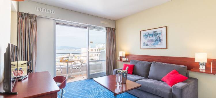 布里斯梅尔水疗酒店(Hotel Brise de Mer - Piscine intérieure & extérieure)图片