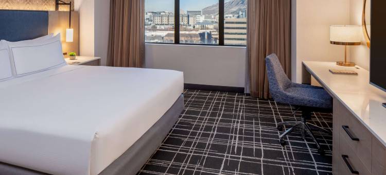 盐湖城希尔顿逸林套房酒店(DoubleTree Suites by Hilton Salt Lake City Downtown)图片