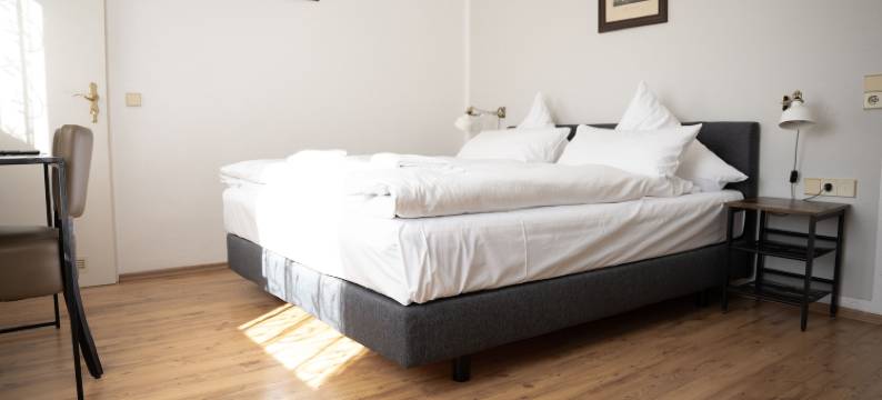 埃尔茨堡乡村别墅酒店(Landhaus Vor Burg Eltz)图片