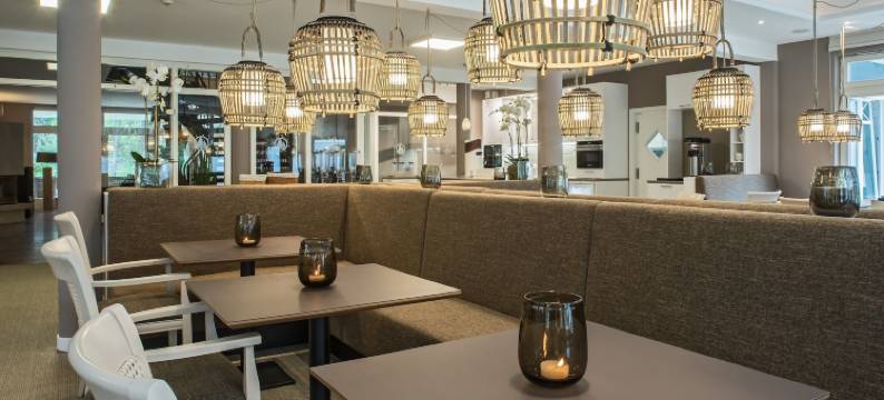 乌普斯塔尔斯布姆特拉森海德(Upstalsboom Trassenheide)图片