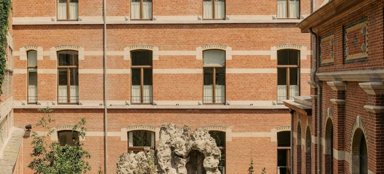 八月酒店(August)图片