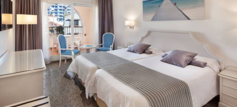 贝纳尔马德纳马克码头港口酒店(Mac Puerto Marina Benalmádena)图片