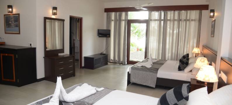 富士畔酒店(Riverside Inn Fuji)图片