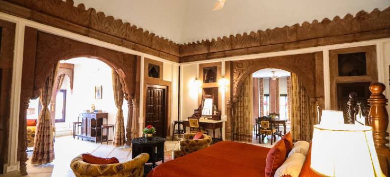 威尔康姆传统巴尔萨曼得湖宫酒店(WelcomHeritage Bal Samand Lake Palace)图片