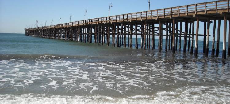 本图拉海滩舒适套房酒店(Comfort Inn & Suites Ventura Beach)图片