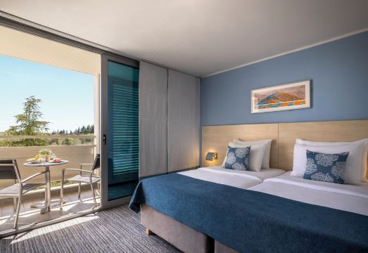 Valamar Diamant Hotel Hotel Overview