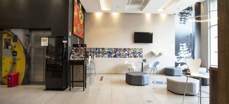 宜必思格拉纳达卡利酒店(Ibis Cali Granada)图片