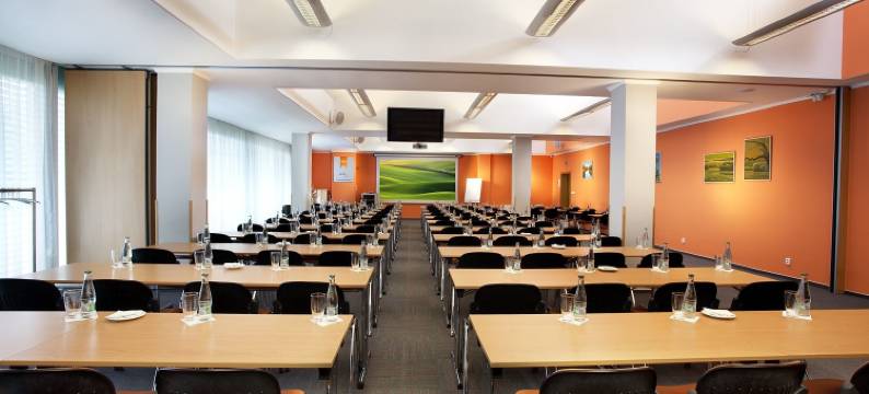 阿卡德米酒店(Hotel Akademie)图片