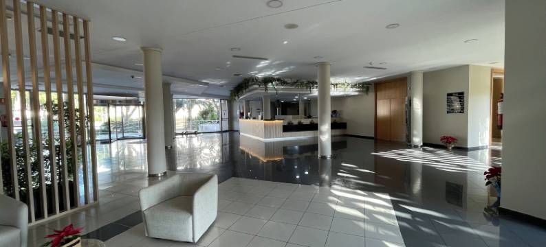 AGH卡内特酒店(AGH Canet)图片