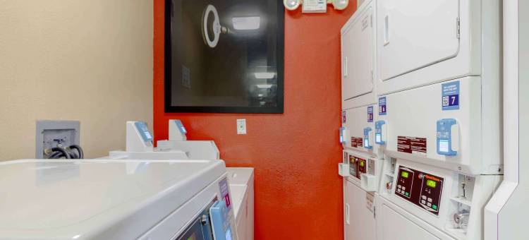 亚特兰大周边桃树美国长住精选套房酒店(Extended Stay America Select Suites - Atlanta - Perimeter - Peachtree Dunwoody)图片