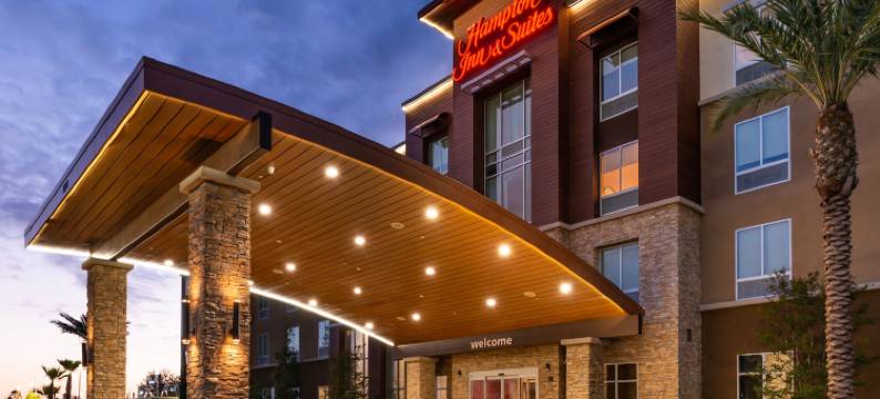 布埃纳帕克欢朋套房酒店(Hampton Inn & Suites Buena Park)图片