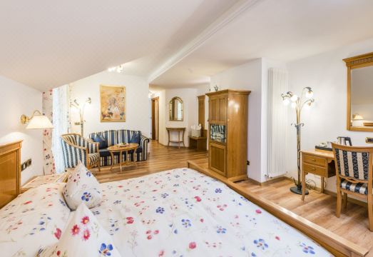 Romantik Hotel & Restaurant StaflerHotel Overview