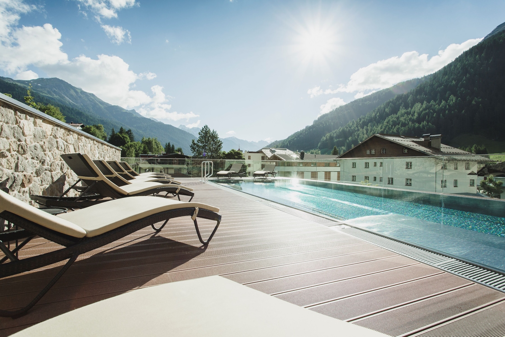 Hotel Schwarzer Adler - Sport & SpaOver view