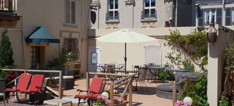 拉图尔·杜洛伊旅馆(Chateau la Tour du Roy)图片