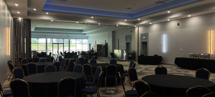 松湖度假村及宴会厅(Pine Lake Resort and Banquets)图片