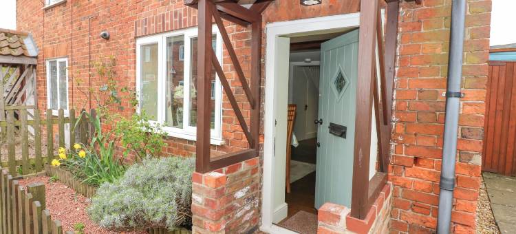 复活节小屋(Easter Cottage)图片