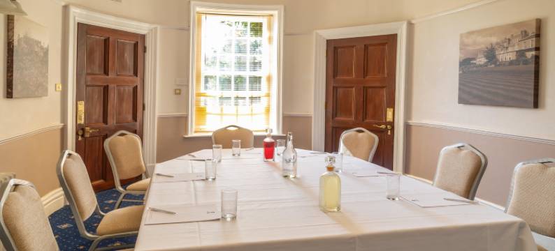 奇尔沃斯庄园贝斯特韦斯特酒店(Best Western Chilworth Manor Hotel)图片