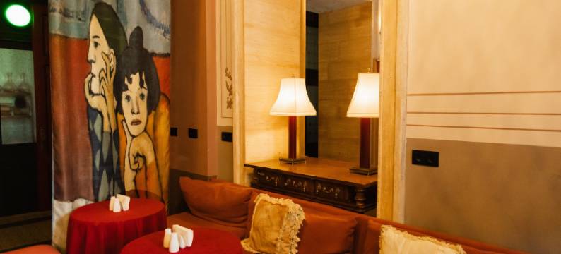 雷卡茨第比利斯酒店(Reikartz City Tbilisi Hotel)图片