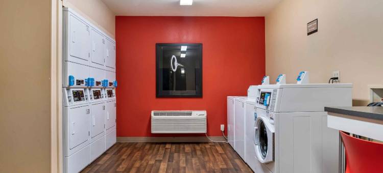 Extended Stay America Select Suites - 底特律 - 罗斯维尔(Extended Stay America Select Suites - Detroit - Roseville)图片