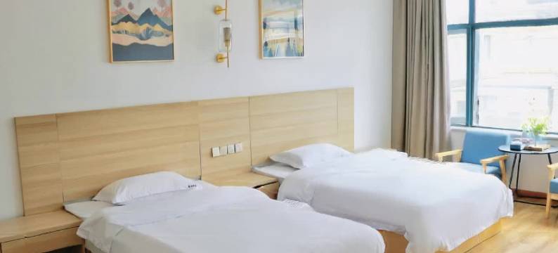 拉萨缘起客栈(大昭寺店)图片