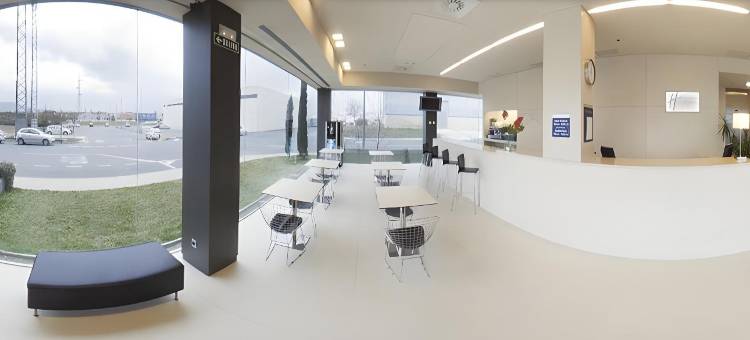 Holiday Inn Express 潘普洛纳(Holiday Inn Express Pamplona)图片