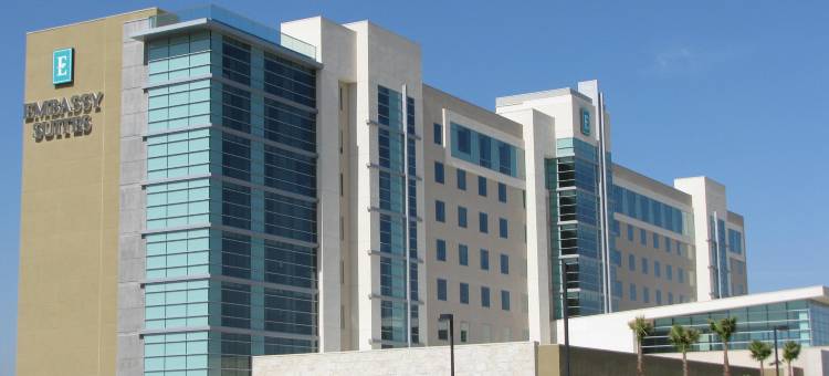 安大略机场酒店希尔顿安泊酒店(Embassy Suites by Hilton Ontario Airport)图片