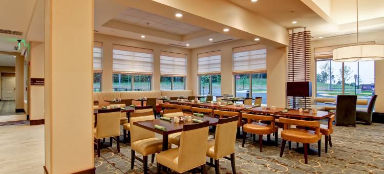 伍德布里奇希尔顿花园酒店(Hilton Garden Inn Woodbridge)图片