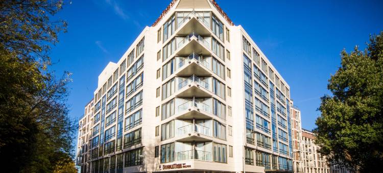 泰晤士河畔金斯敦希尔顿逸林酒店(DoubleTree by Hilton London Kingston Upon Thames)图片