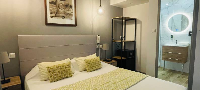 阿加西亚斯英式酒店(Brit Hotel Acacias)图片