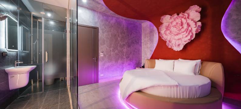 X Sense Love Hotel图片