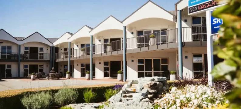 雷德福德湖上汽车旅馆(Radfords on the Lake)图片