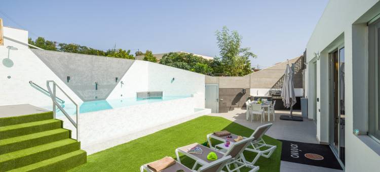 Villa in Maspalomas with Private Heated Pool图片