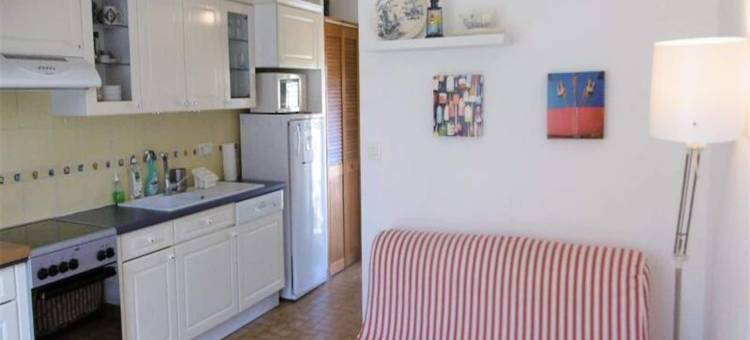 Houses & Villas for 5 People图片