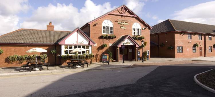 布莱克浦海滩普瑞米尔酒店(Premier Inn Blackpool (Beach))图片