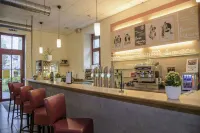 Jufa Hotel Bregenz - Quầy Bar