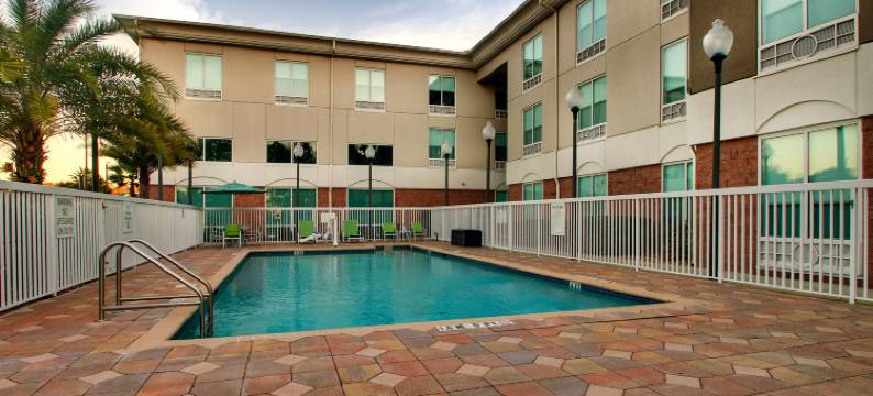 杰克逊维尔北费尔南迪纳智选假日套房酒店(Holiday Inn Express & Suites JACKSONVILLE NORTH-FERNANDINA by IHG)图片