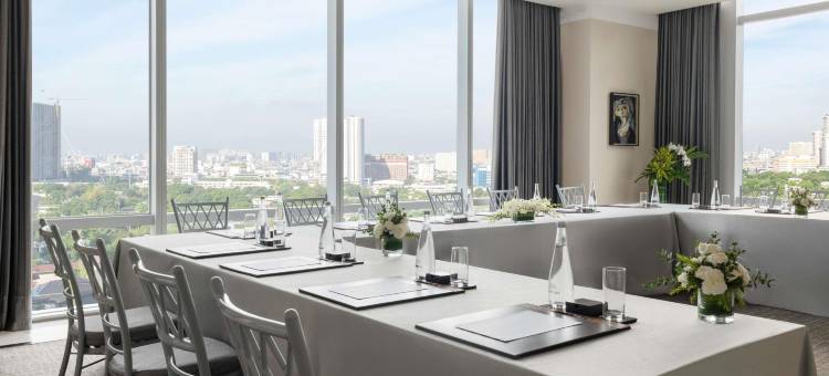 马卡蒂莱佛士酒店(Raffles Makati)图片