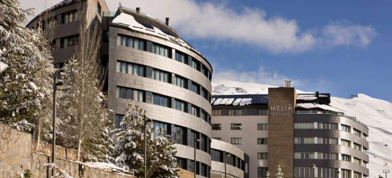 美利亚索勒尼夫酒店(Melia Sol Y Nieve)图片