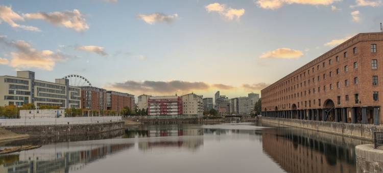 Dockside Aparthotel, BW Signature Collection图片