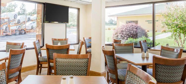 品质酒店梅肯西(Quality Inn)图片